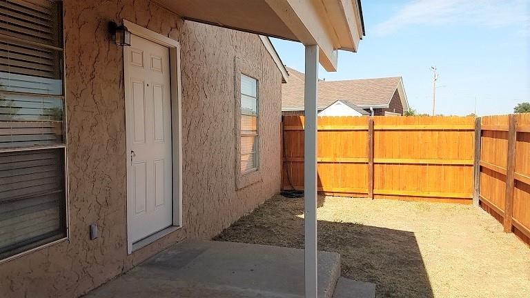 123 Glenwood Drive - Photo 1