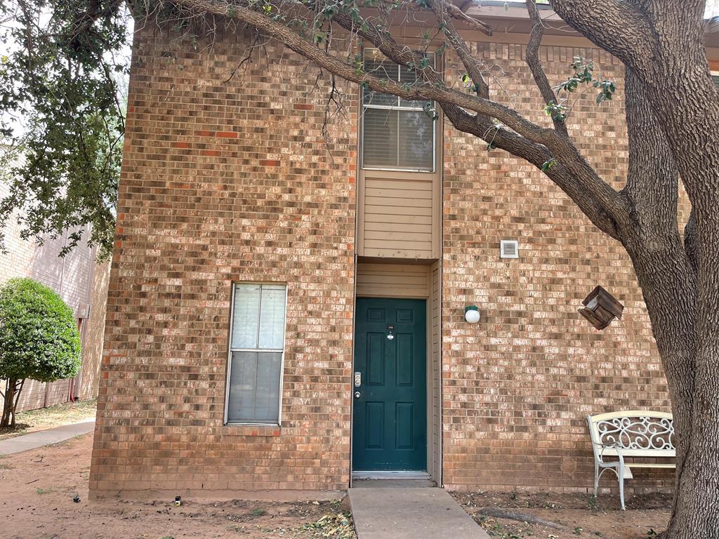 4700 Boulder Ave - Photo 1