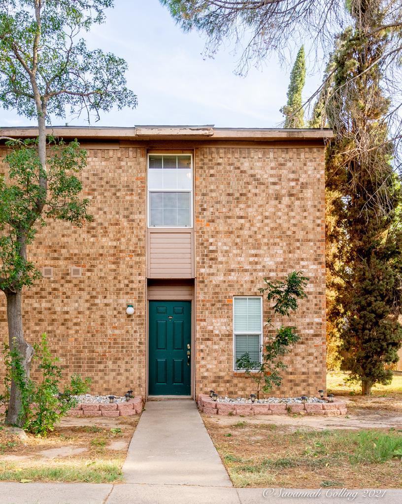 4700 Boulder Dr - Photo 1
