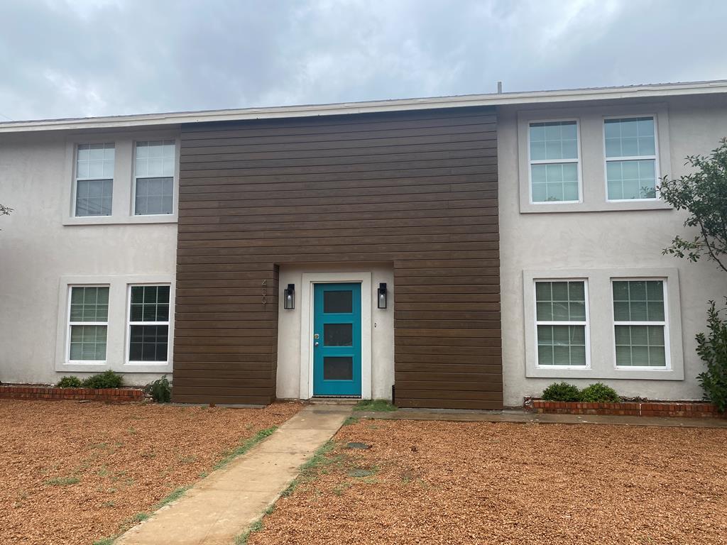 4301 Dengar Ave - Photo 1