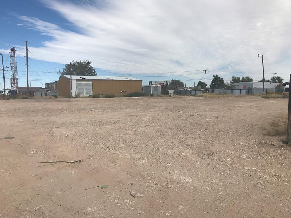 410 Van Street - Photo 1