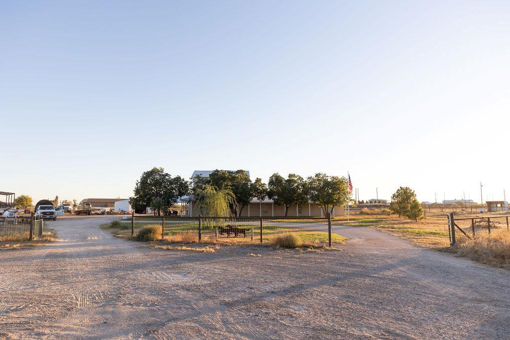 11911 County Rd 56 - Photo 1