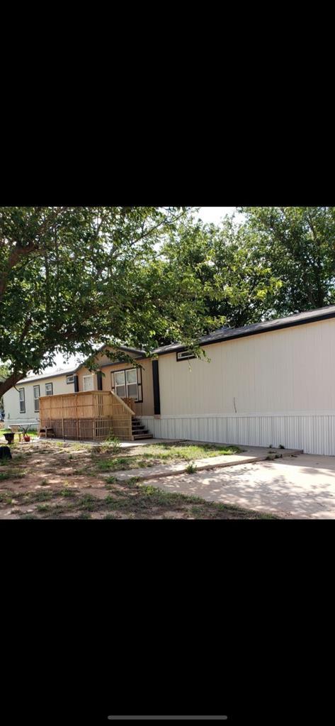 7100 Airline Dr - Photo 1