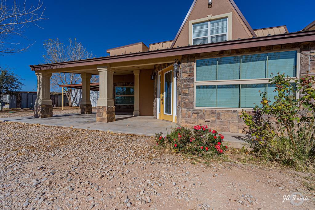 6701 County Rd 98 - Photo 1