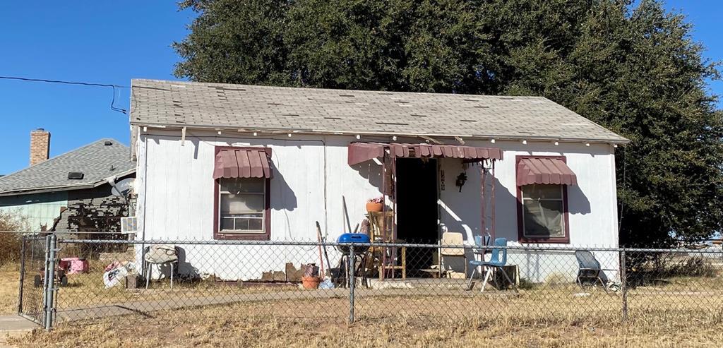 1409 Texas Ave - Photo 1