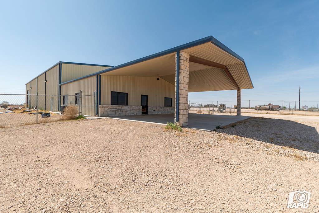 4500 County Rd 1140 - Photo 1