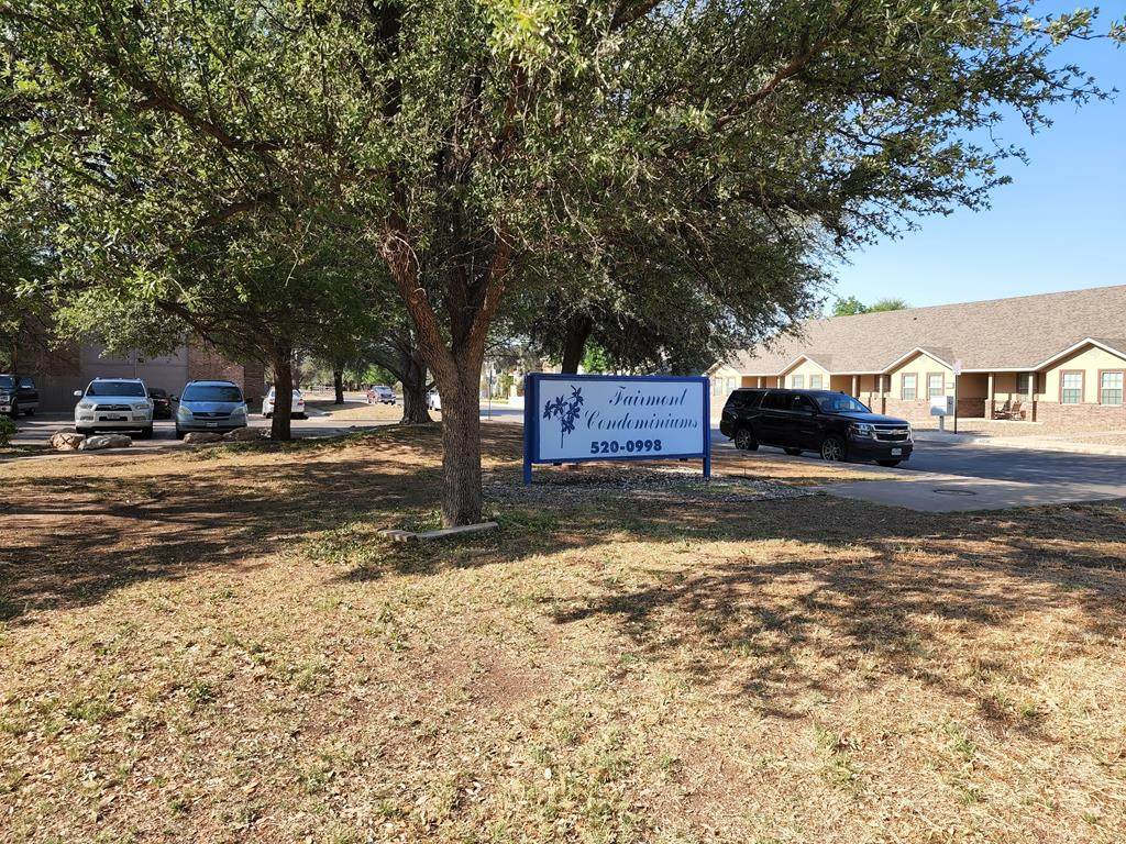 4700 Boulder Dr - Photo 1