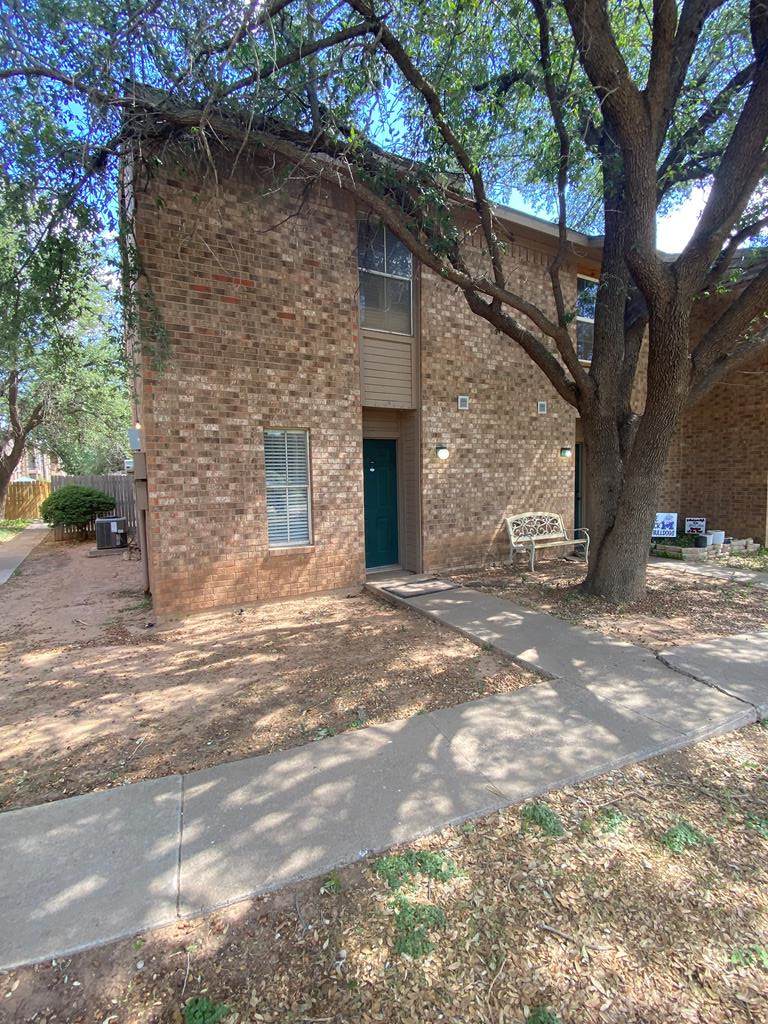 4700 Boulder Dr - Photo 1