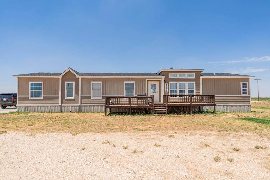1099 County Rd 211 - Photo 1