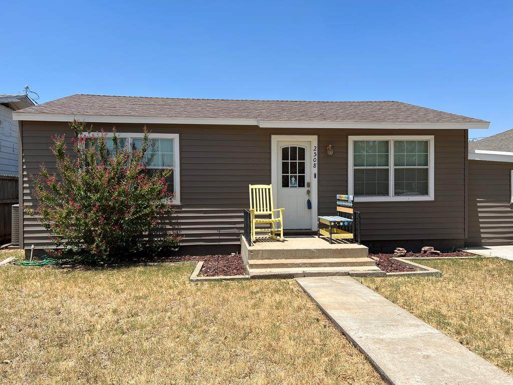 2508 College Ave - Photo 1
