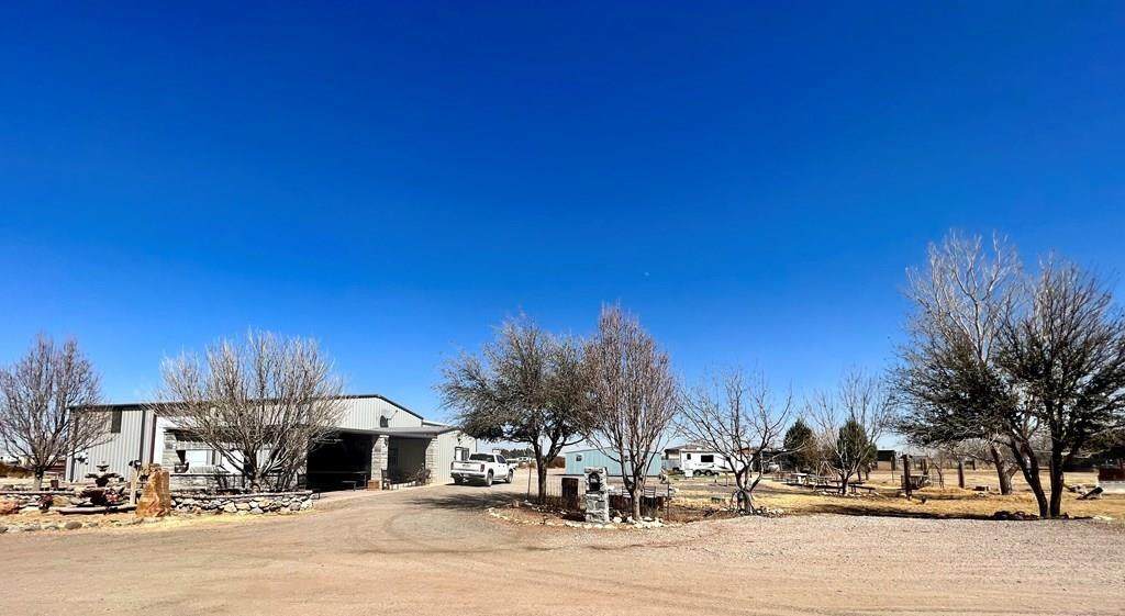 10001 County Rd 154 - Photo 1