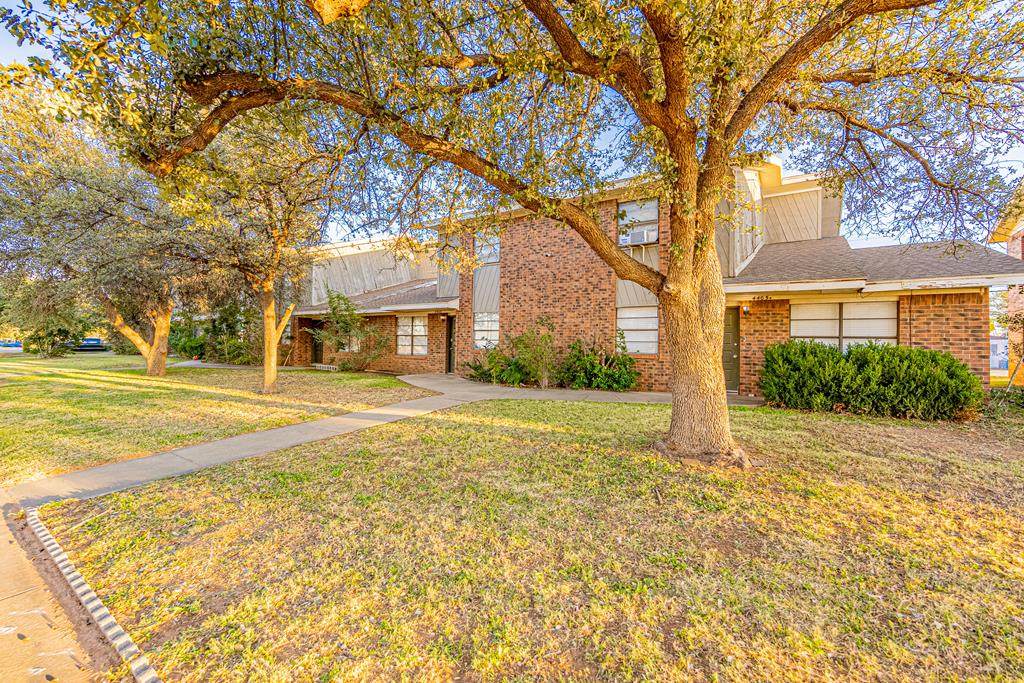 4401 Crockett Ave - Photo 1