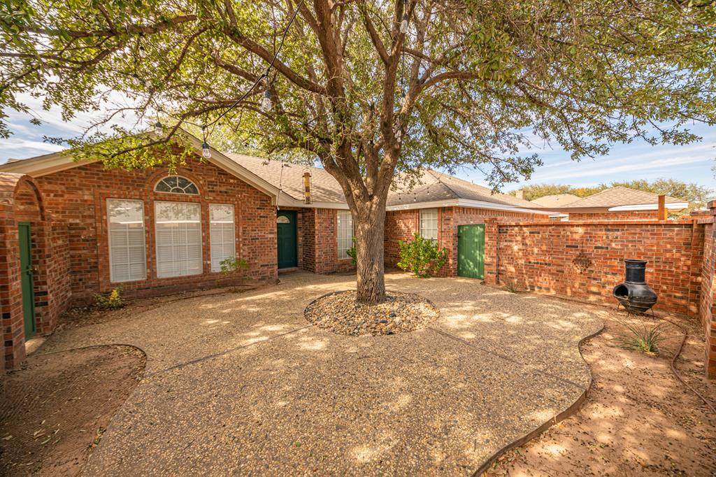 4800 Wadley Ave - Photo 1