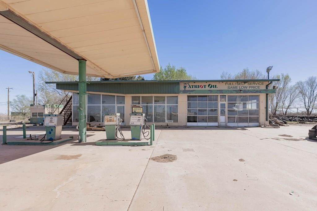3301 I-20 - Photo 1
