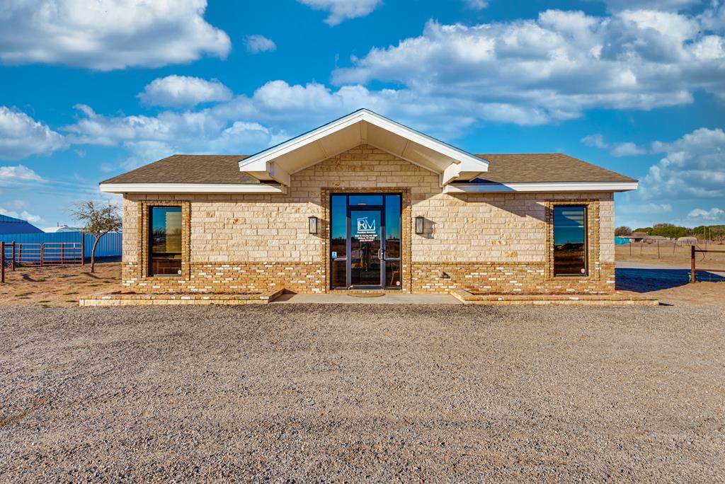 6905 County Rd 1297 - Photo 1