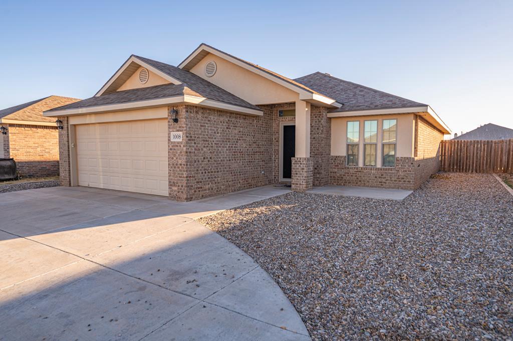 1008 Shea Lane - Photo 1