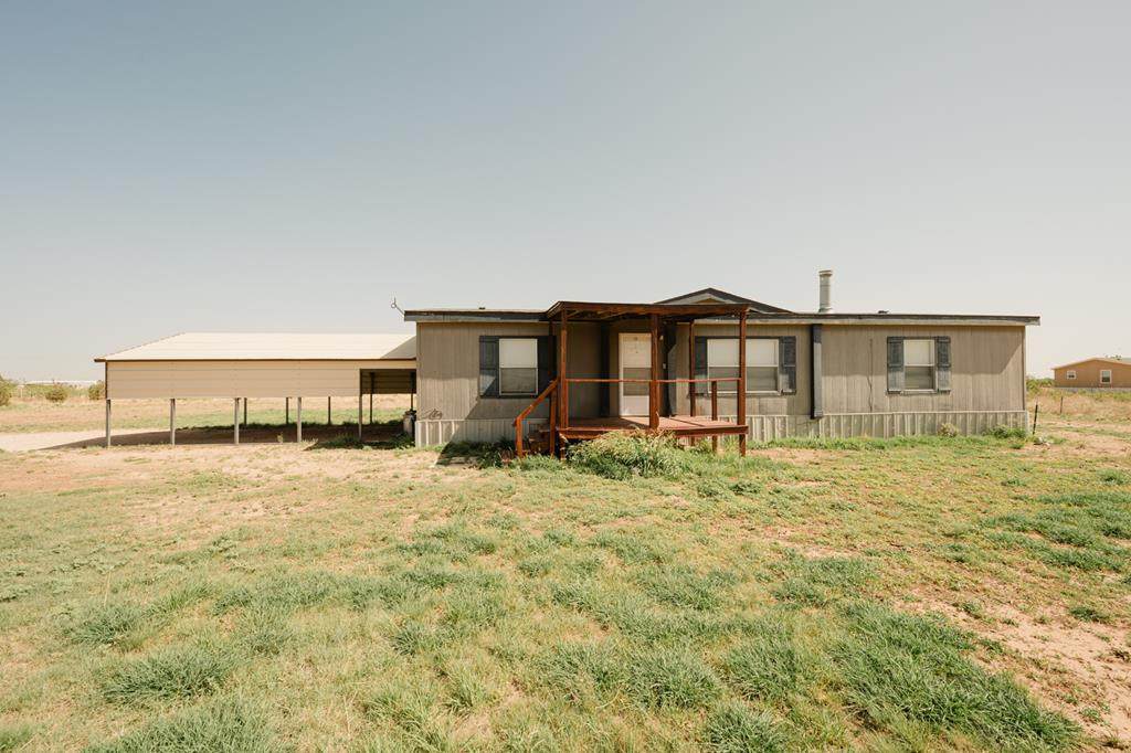 1400 County Rd 1061 - Photo 1