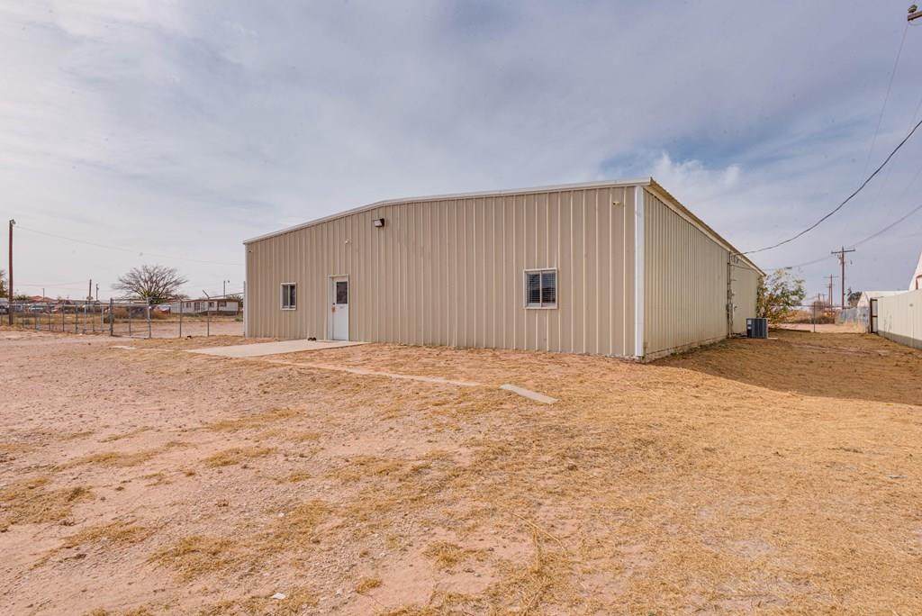 3612 County Rd 1198 - Photo 1