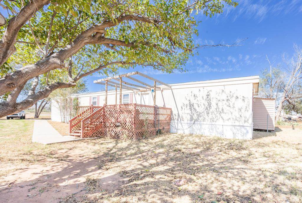5113 County Rd 1185 - Photo 1