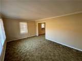 1805 Railroad Street - Photo 4