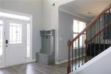 11 Veterans Court - Photo 4