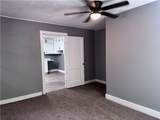 1102 Knowles - Photo 12