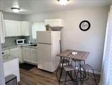 917 Oakview Avenue - Photo 10