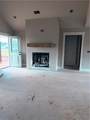 1099 30th St - Photo 12