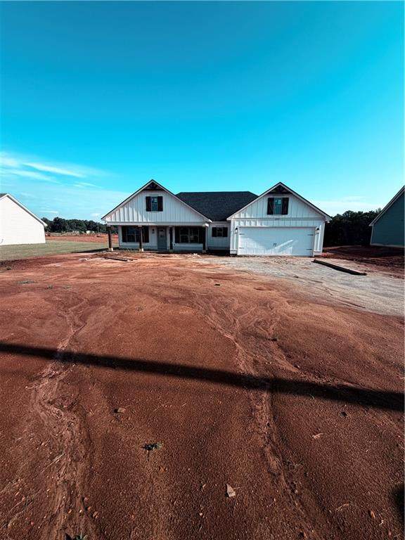 1099 30th St - Photo 1