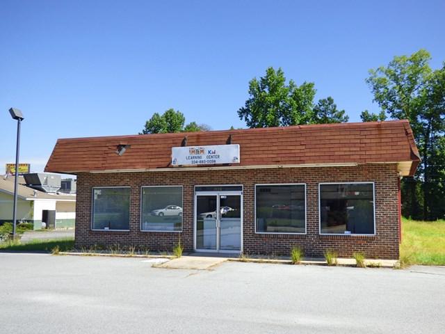 2408 Sportsman Dr - Photo 1
