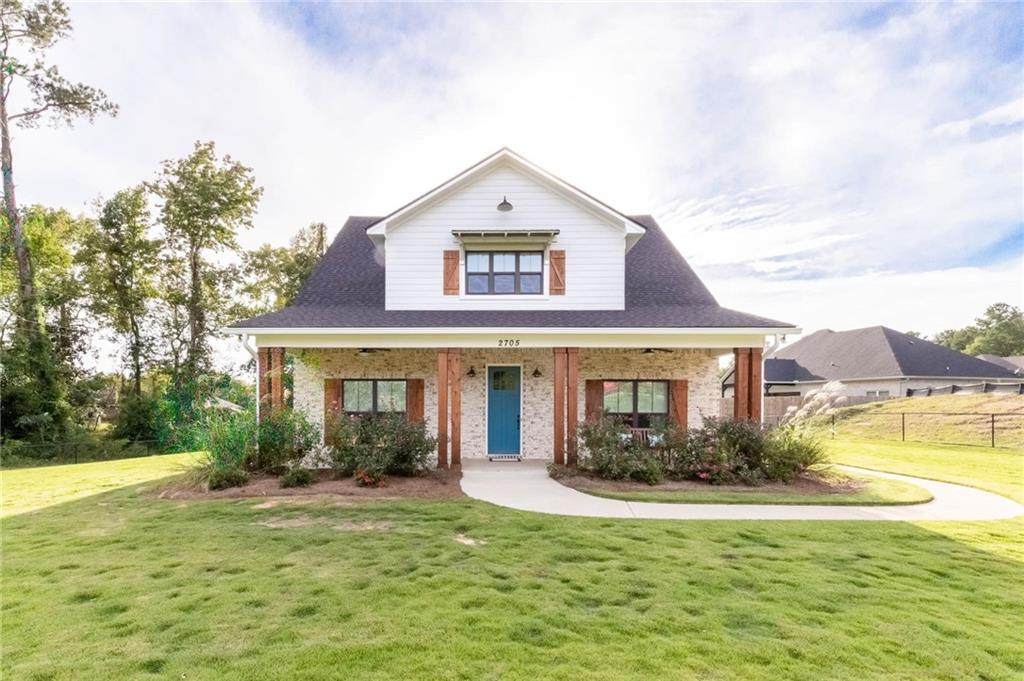 2705 Sterling Drive - Photo 1