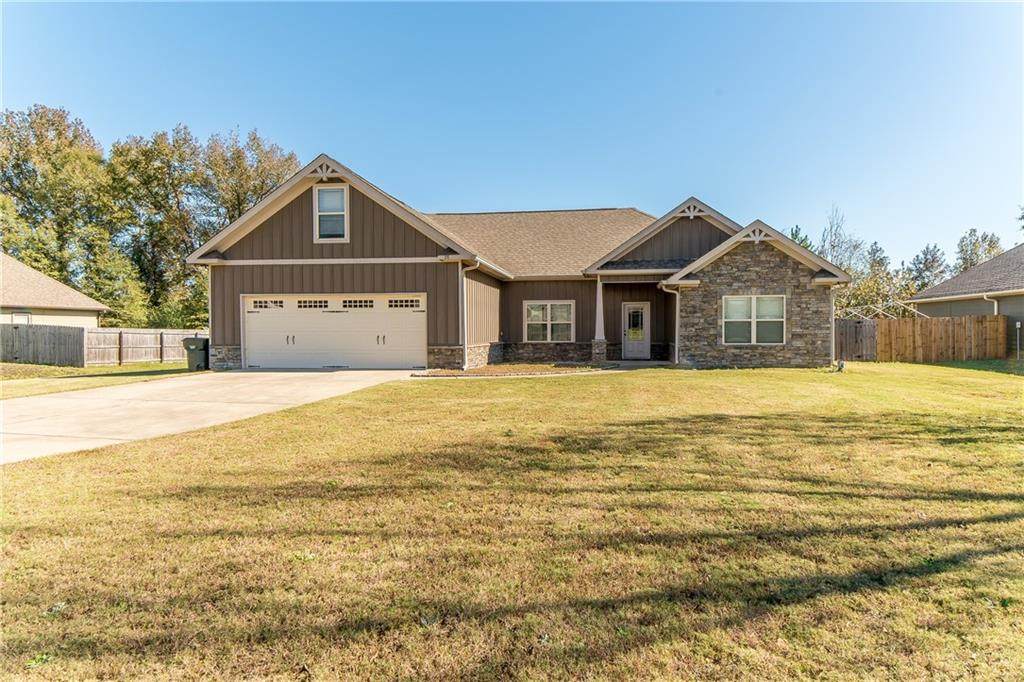 38 Winter Hawk Drive - Photo 1