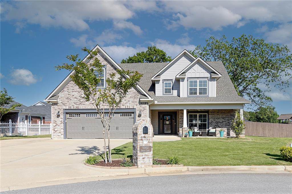 5002 Daylily Court - Photo 1