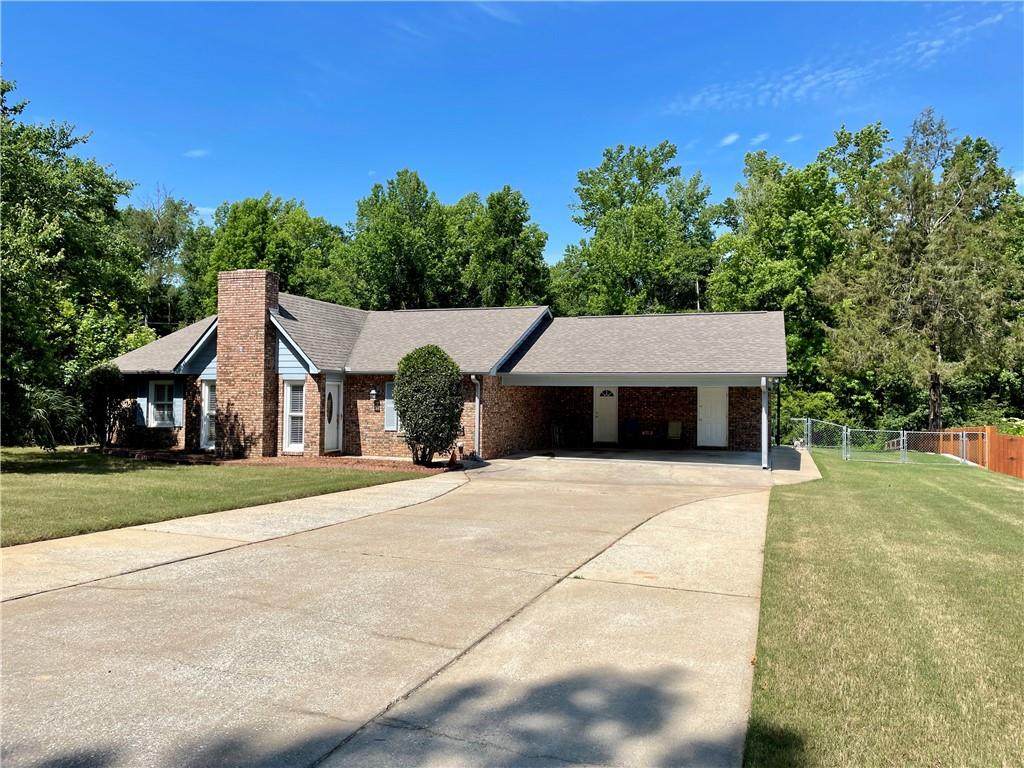 130 Lee Rd 220 - Photo 1