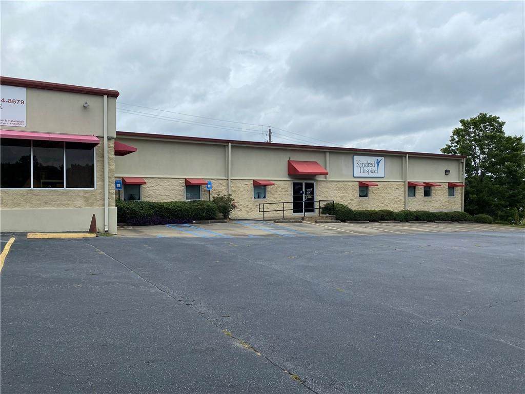 3615 Railroad Street - Photo 1