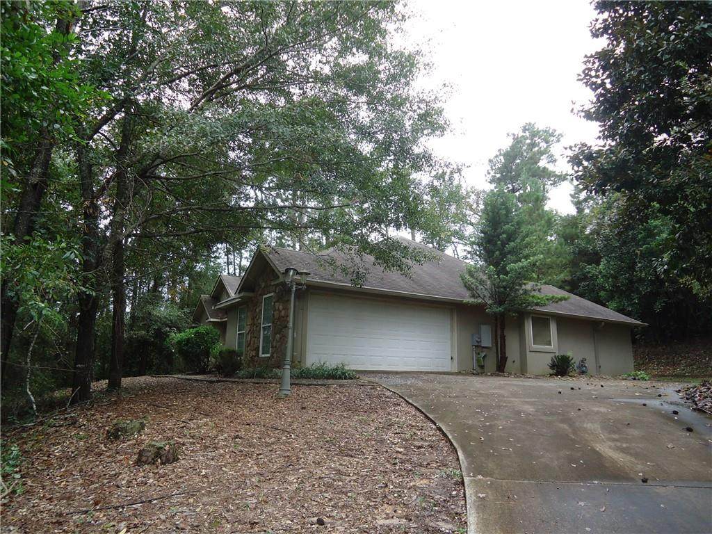 3100 10th Avenue - Photo 1