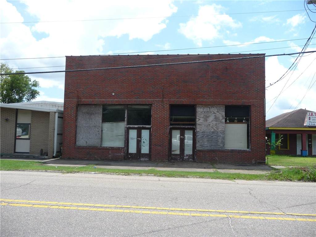 1013 14TH Street - Photo 1