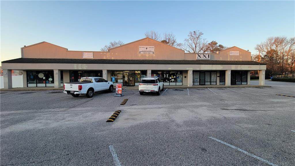 5527 Hunter Road - Photo 1