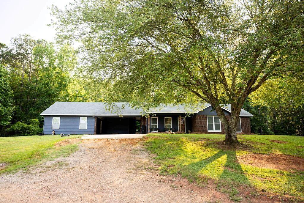 1218 Lee Road 279 - Photo 1