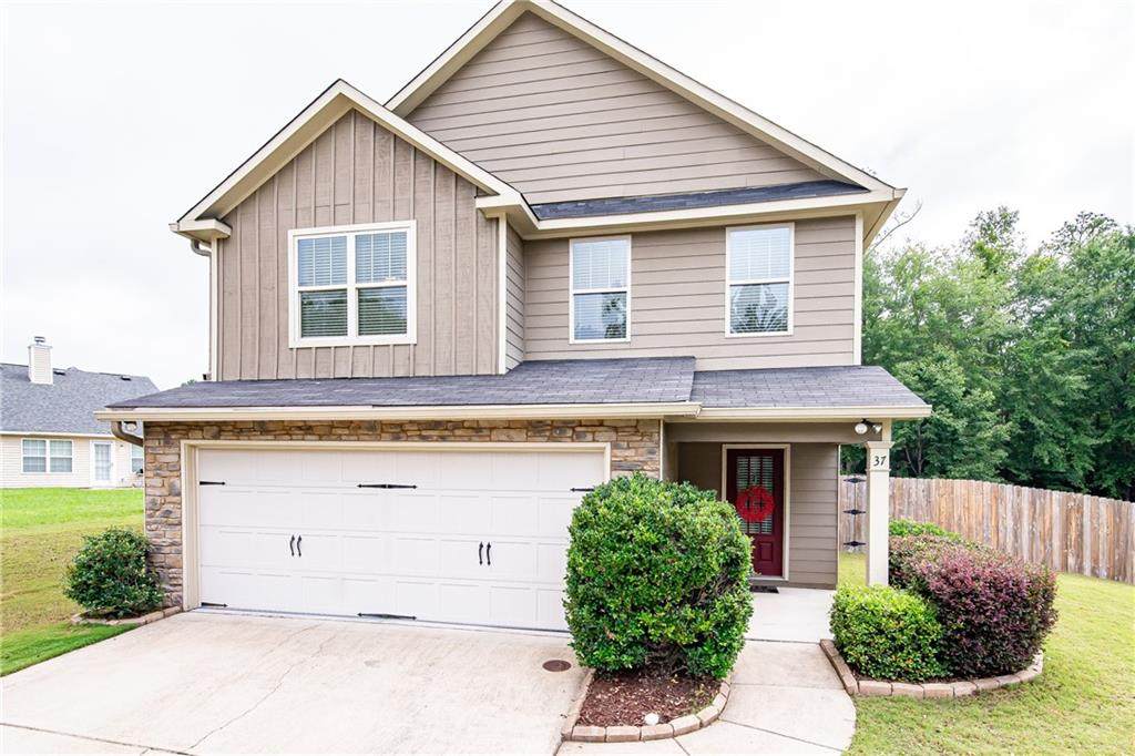 37 Oakwood Drive - Photo 1