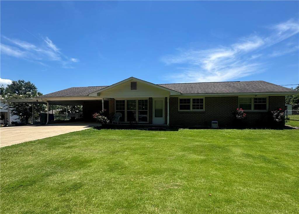 4601 Newsome Drive - Photo 1
