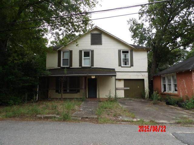 1405 15th Street - Photo 1
