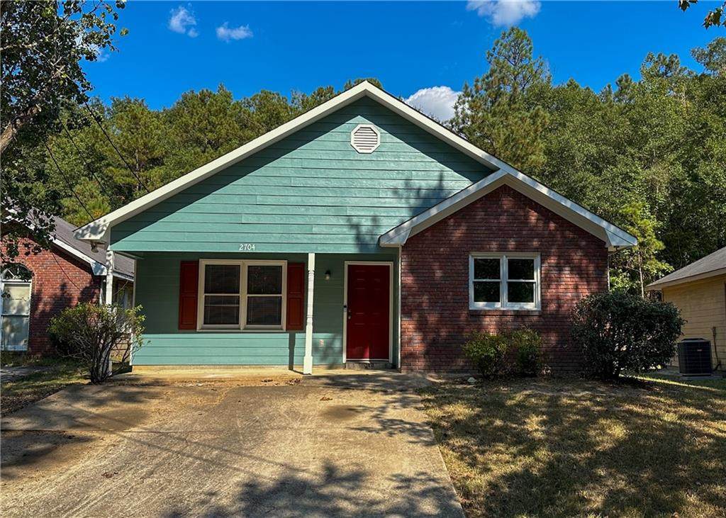 2704 21st Avenue - Photo 1