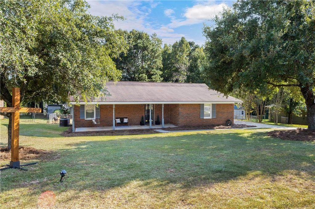 171 Dogwood Court - Photo 1