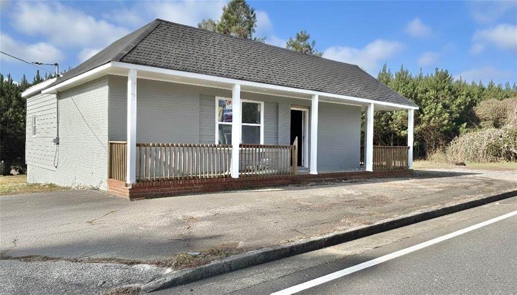 2563 Roosevelt Highway - Photo 1