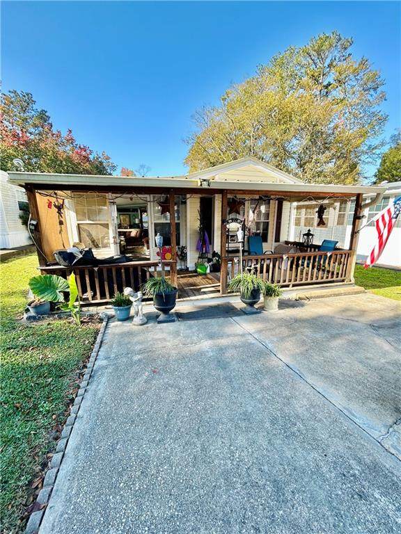 197 Whispering Pines - Photo 1