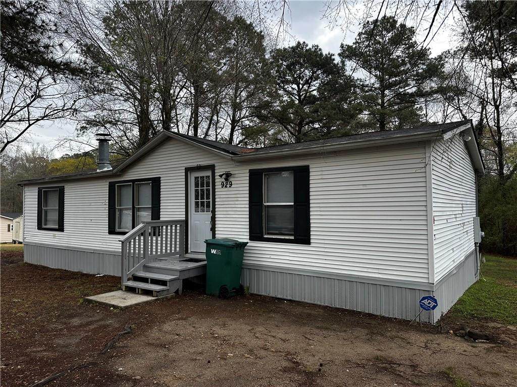 929 Stringer Weeks Road - Photo 1