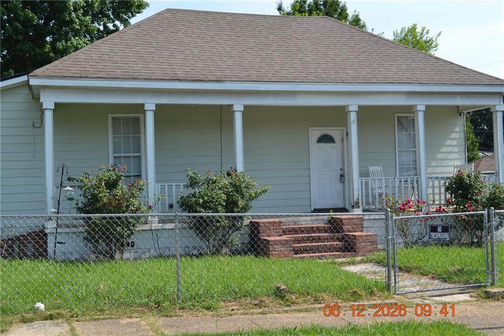 502 21st Street - Photo 1