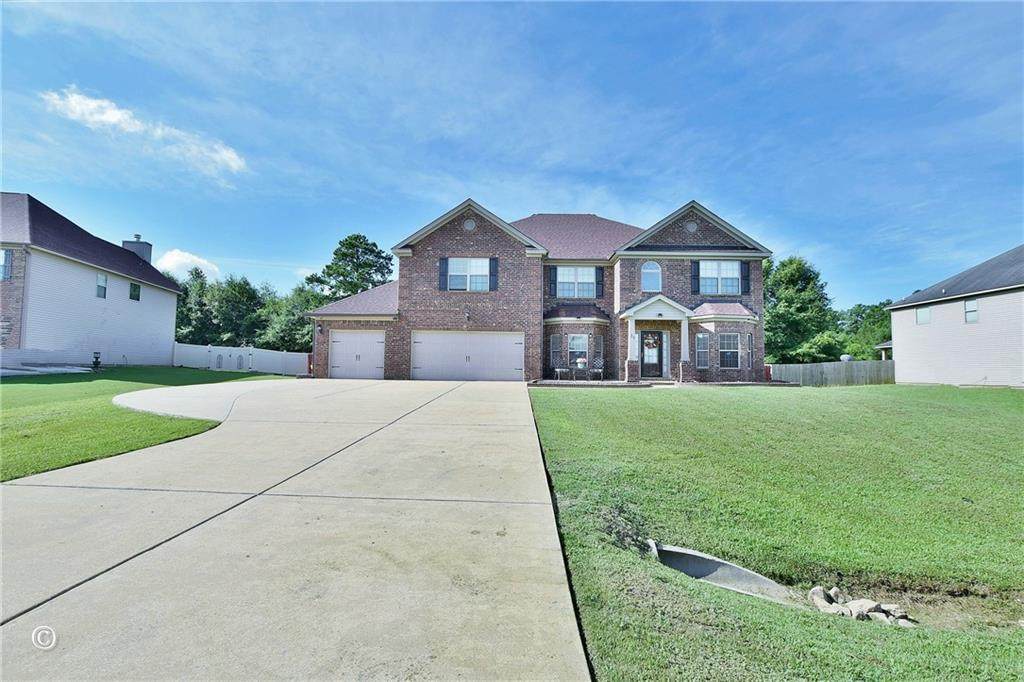 27 Caen Drive - Photo 1