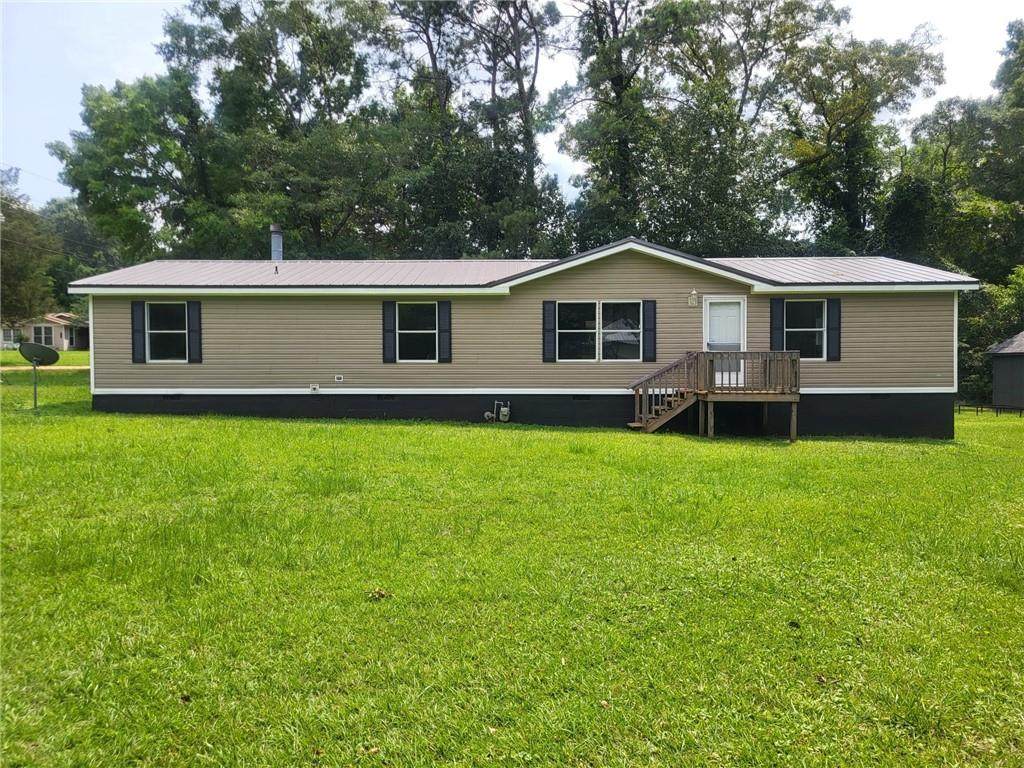 3116 44th Avenue - Photo 1